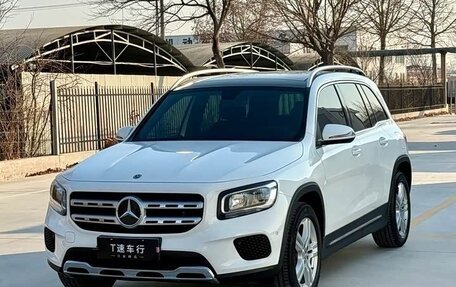 Mercedes-Benz GLB, 2021 год, 4 фотография