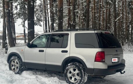 Ford Explorer III, 2003 год, 550 000 рублей, 3 фотография