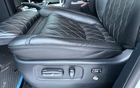 Toyota Land Cruiser 200, 2017 год, 6 300 000 рублей, 12 фотография