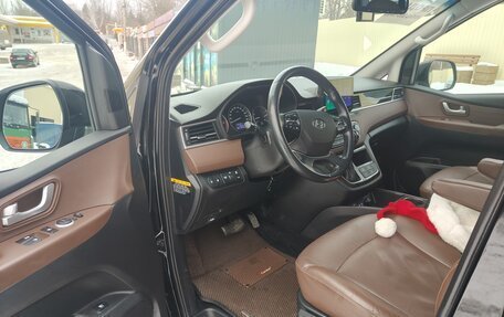 Hyundai Grand Starex Grand Starex I рестайлинг 2, 2020 год, 4 500 000 рублей, 5 фотография