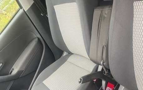 Volkswagen Polo VI (EU Market), 2014 год, 280 000 рублей, 23 фотография