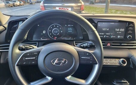 Hyundai Elantra, 2021 год, 1 390 000 рублей, 8 фотография