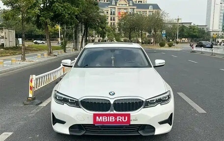 BMW 3 серия, 2022 год, 2 484 069 рублей, 2 фотография