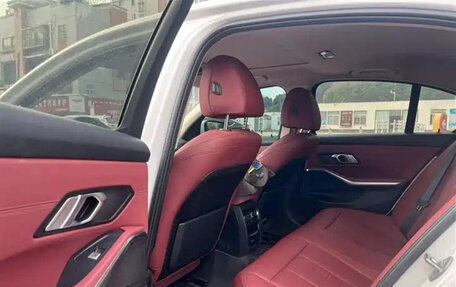 BMW 3 серия, 2022 год, 2 484 069 рублей, 9 фотография