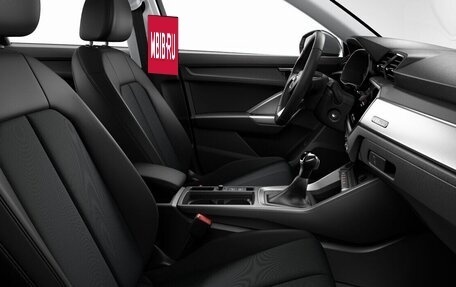 Audi Q3, 2025 год, 5 700 000 рублей, 6 фотография