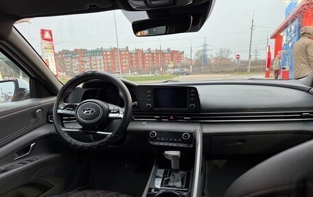 Hyundai Elantra, 2021 год, 1 200 000 рублей, 8 фотография