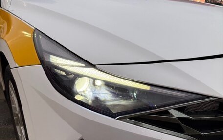 Hyundai Elantra, 2021 год, 1 200 000 рублей, 16 фотография