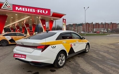 Hyundai Elantra, 2021 год, 1 200 000 рублей, 14 фотография