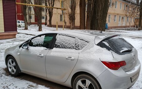 Opel Astra J, 2010 год, 750 000 рублей, 21 фотография