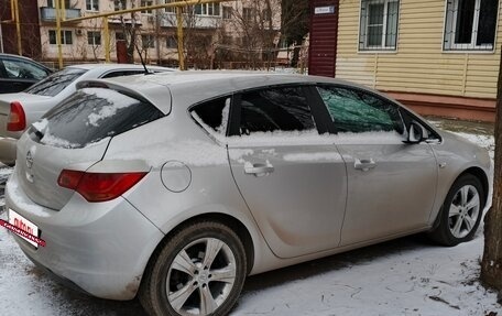 Opel Astra J, 2010 год, 750 000 рублей, 20 фотография