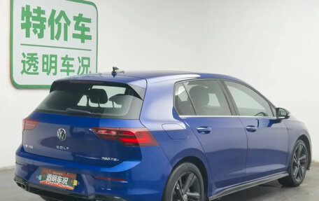 Volkswagen Golf VIII, 2022 год, 1 620 000 рублей, 3 фотография