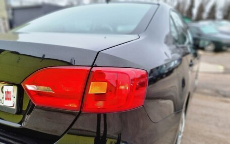 Volkswagen Jetta VI, 2013 год, 780 000 рублей, 8 фотография