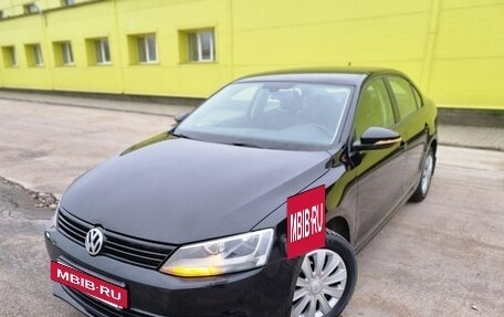 Volkswagen Jetta VI, 2013 год, 780 000 рублей, 12 фотография