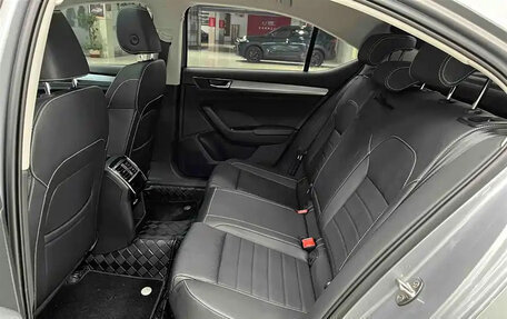 Skoda Superb III рестайлинг, 2024 год, 2 600 000 рублей, 20 фотография