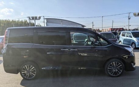 Toyota Esquire I, 2021 год, 2 093 000 рублей, 7 фотография