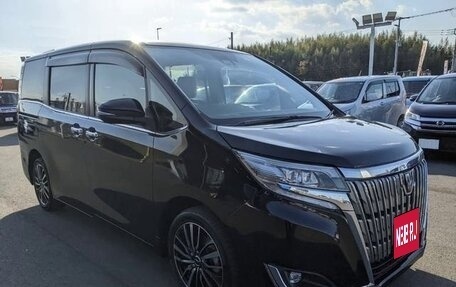 Toyota Esquire I, 2021 год, 2 093 000 рублей, 3 фотография