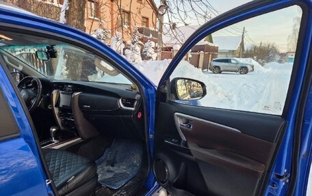 Toyota Fortuner II, 2018 год, 3 299 999 рублей, 10 фотография