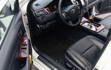 Toyota Camry, 2014 год, 1 500 000 рублей, 8 фотография