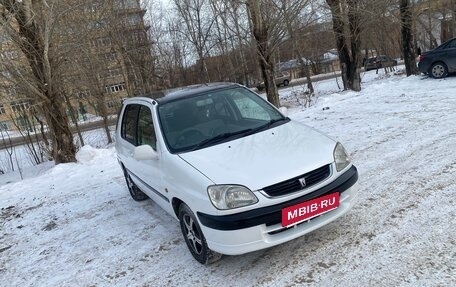 Toyota Raum I, 2001 год, 399 999 рублей, 2 фотография