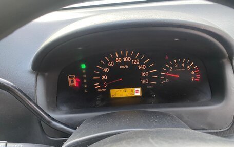 Toyota Raum I, 2001 год, 399 999 рублей, 20 фотография