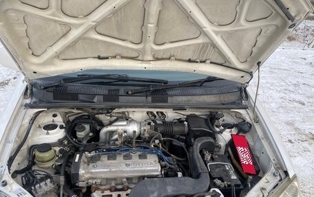 Toyota Raum I, 2001 год, 399 999 рублей, 18 фотография