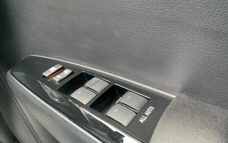 Toyota Corolla, 2018 год, 1 200 000 рублей, 19 фотография