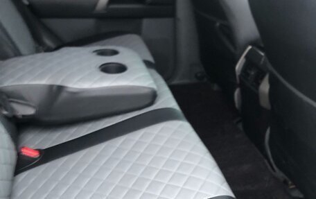 Toyota Land Cruiser Prado 150 рестайлинг 2, 2013 год, 2 450 000 рублей, 4 фотография