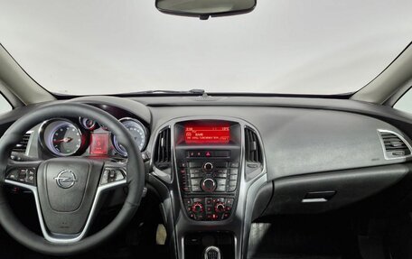 Opel Astra J, 2013 год, 808 000 рублей, 13 фотография