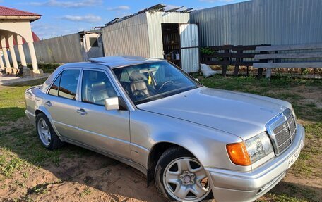 Mercedes-Benz W124, 1990 год, 900 000 рублей, 5 фотография