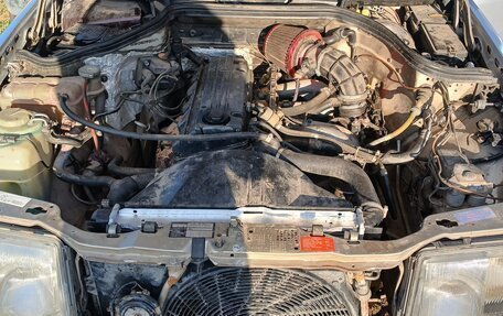 Mercedes-Benz W124, 1990 год, 900 000 рублей, 8 фотография