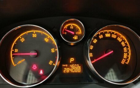 Opel Antara I, 2013 год, 940 000 рублей, 13 фотография