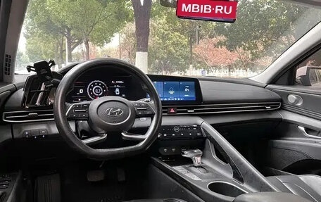 Hyundai Elantra, 2021 год, 1 087 000 рублей, 11 фотография