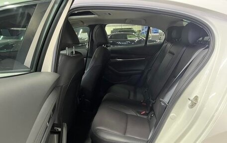 Mazda 3, 2021 год, 1 790 000 рублей, 8 фотография