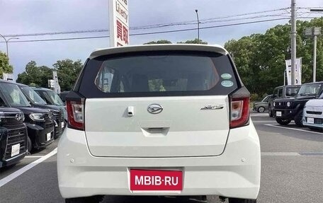 Daihatsu Mira e:S II, 2019 год, 559 000 рублей, 4 фотография