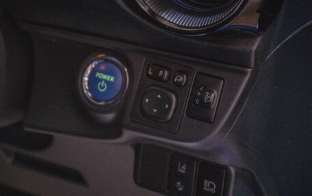 Toyota Aqua I, 2018 год, 1 179 000 рублей, 12 фотография