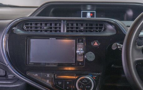 Toyota Aqua I, 2018 год, 1 179 000 рублей, 16 фотография