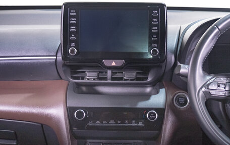 Toyota Yaris Cross, 2020 год, 2 549 000 рублей, 17 фотография