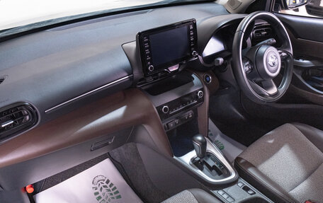 Toyota Yaris Cross, 2020 год, 2 549 000 рублей, 21 фотография