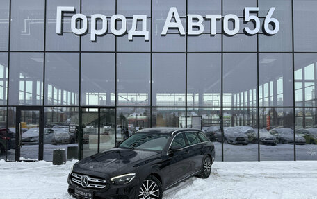 Mercedes-Benz E-Класс, 2021 год, 3 850 000 рублей, 1 фотография