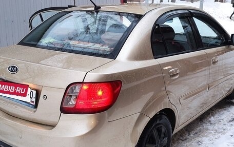 KIA Rio II, 2010 год, 560 000 рублей, 3 фотография