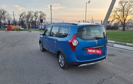 Dacia Lodgy, 2015 год, 1 350 000 рублей, 7 фотография