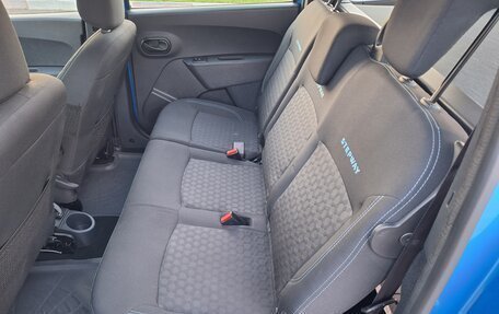 Dacia Lodgy, 2015 год, 1 350 000 рублей, 13 фотография