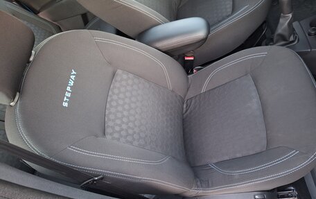 Dacia Lodgy, 2015 год, 1 350 000 рублей, 16 фотография