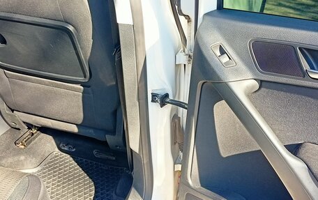 Volkswagen Tiguan I, 2011 год, 1 200 000 рублей, 20 фотография