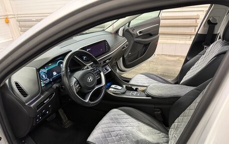 Hyundai Sonata VIII, 2022 год, 2 550 000 рублей, 5 фотография