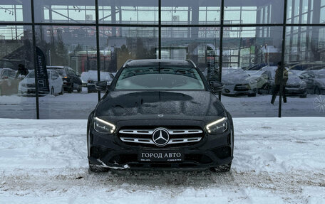 Mercedes-Benz E-Класс, 2021 год, 3 850 000 рублей, 2 фотография