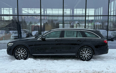 Mercedes-Benz E-Класс, 2021 год, 3 850 000 рублей, 6 фотография