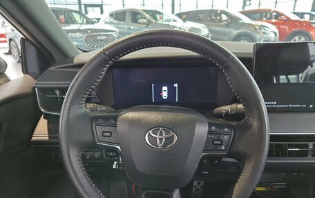 Toyota Camry, 2024 год, 4 100 000 рублей, 11 фотография