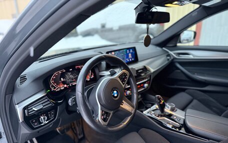 BMW 5 серия, 2019 год, 4 500 000 рублей, 11 фотография