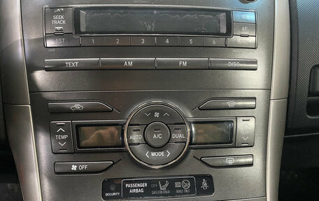 Toyota Auris II, 2007 год, 600 000 рублей, 10 фотография